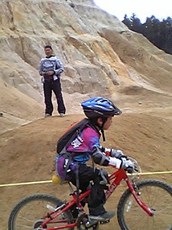 070303_130327_M.jpg